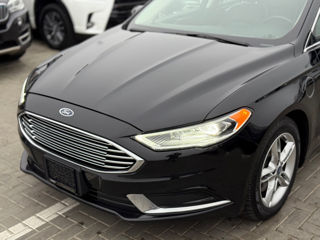 Ford Fusion foto 15