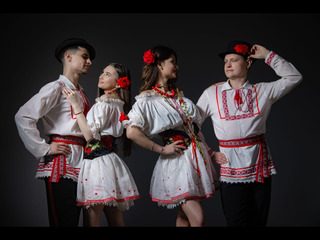 Молдавские танцы в Молдове!