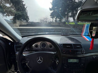 Mercedes E-Class foto 8