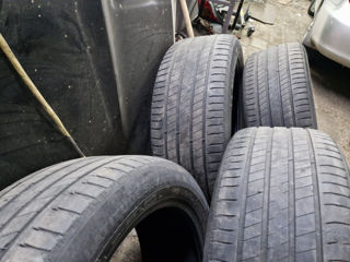 R20 Michelin 255/45