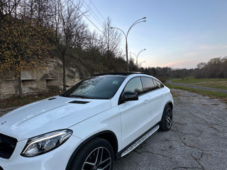 Mercedes GLE Coupe foto 2