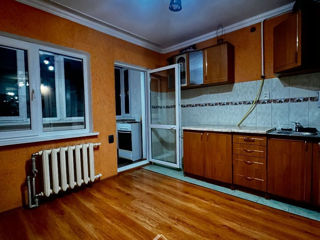 Apartament cu 1 cameră, 36 m², Botanica, Chișinău foto 4