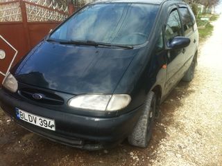 Ford Galaxy foto 7