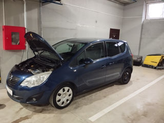 Opel Meriva foto 8