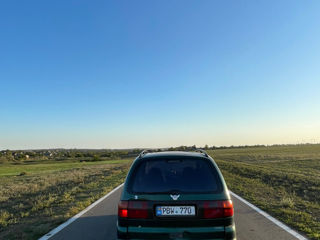 Volkswagen Sharan foto 8