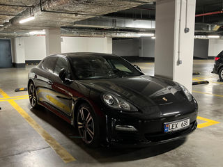 Porsche Panamera foto 1