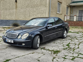 Mercedes E-Class