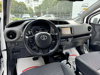 Toyota Yaris foto 7