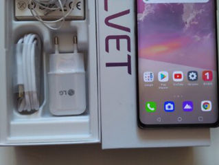 Продам LG Velvet 5G