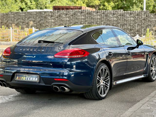 Porsche Panamera foto 6