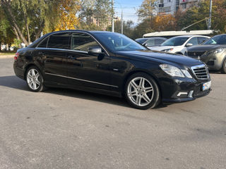 Mercedes E-Class foto 3