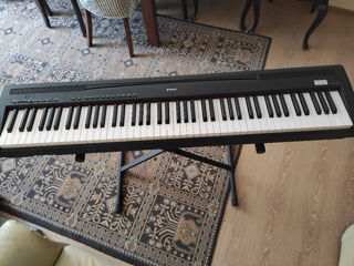 Pian digital"Yamaha"-P85 foto 0
