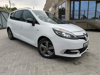 Renault Grand Scenic foto 2