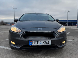 Ford Focus foto 2