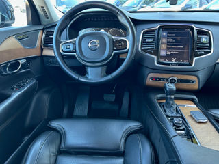 Volvo XC90 foto 8