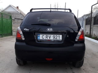 KIA Rio foto 8