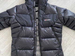 Scurte cu Puf Berghaus originale 100%