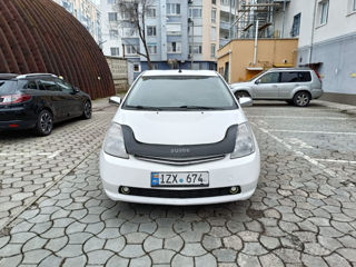 Toyota Prius foto 2