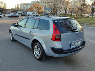 Renault Megane foto 4