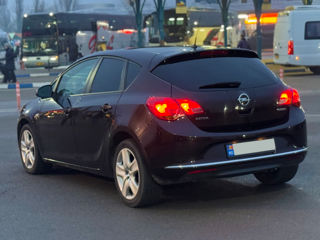 Opel Astra foto 8