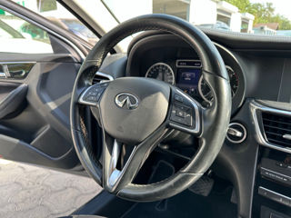 Infiniti Q30 foto 10