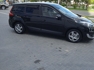 Renault Grand Scenic foto 5