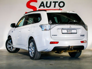 Mitsubishi Outlander foto 5