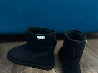 UGG 37 foto 4