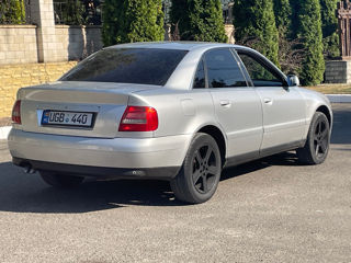 Audi A4 foto 4