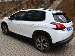 Peugeot 2008 фото 5