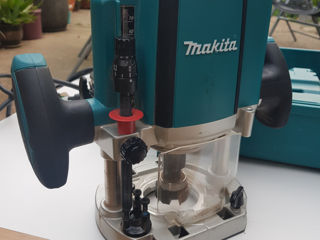 Makita RP1801. Made in Japan  Фрезер.
