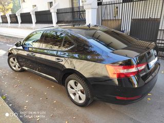 Skoda Superb foto 6