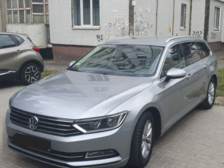 Volkswagen Passat foto 4