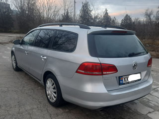 Volkswagen Passat foto 6