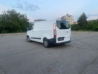 Ford Transit foto 4