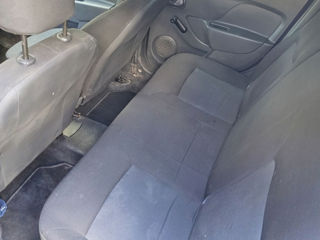 Dacia Logan foto 6