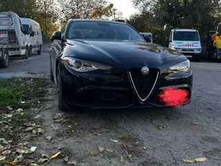 Alfa Romeo Giulia foto 10