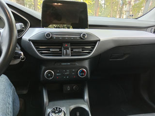 Ford Focus foto 10