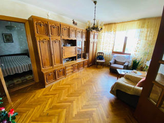 Apartament cu 4 camere, 98 m², Botanica, Chișinău foto 2