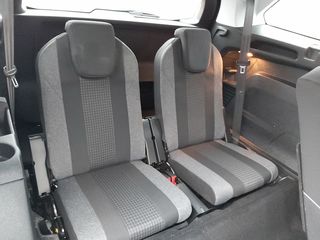 Peugeot 5008 foto 16