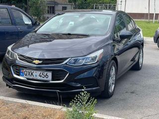 Chevrolet Cruze foto 2