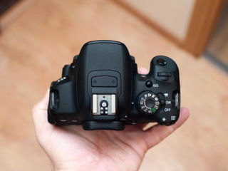 Canon 700D Kit (9000 de cadre) foto 3