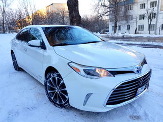 Toyota Avalon foto 1