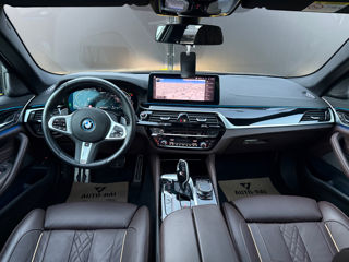 BMW 5 Series foto 19