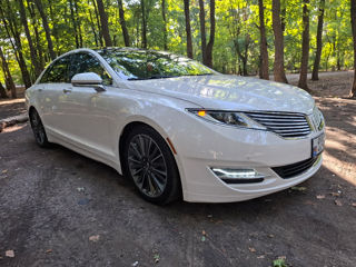 Lincoln MKZ foto 2