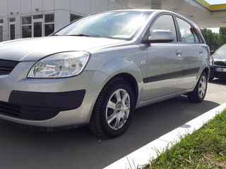 KIA Rio foto 1