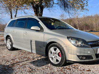 Opel Astra foto 2