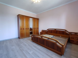 Apartament cu 3 camere, 150 m², Telecentru, Chișinău foto 7