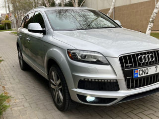 Audi Q7 foto 2