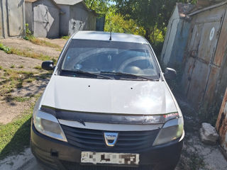 Dacia Logan foto 3